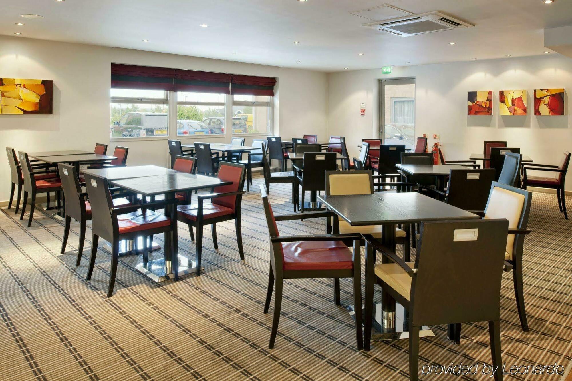 Holiday Inn Express East Midlands Airport By Ihg Castle Donington Restaurang bild